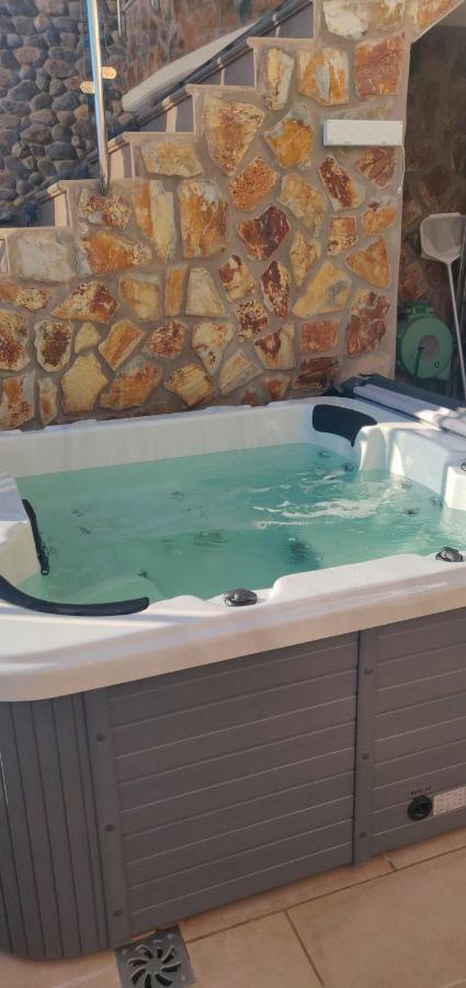 Casa Holmston, Duplex Villa With Hot Tub In Anfi Tauro Topaz Mogán Exteriér fotografie